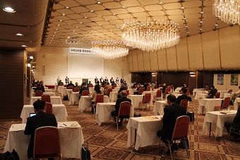 東京
